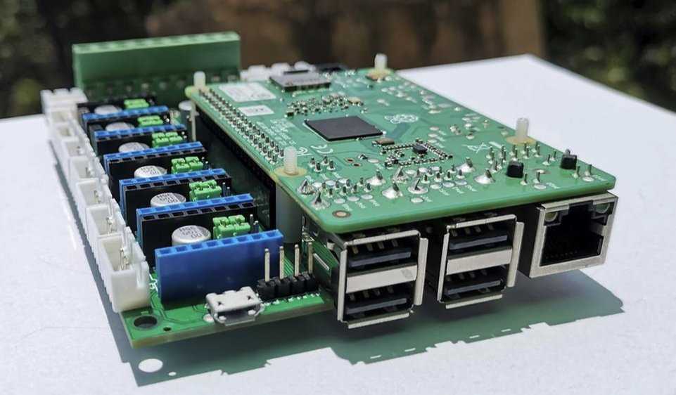 Выпущен крошечный компьютер дешевле и лучше raspberry pi 4. видео - cnews